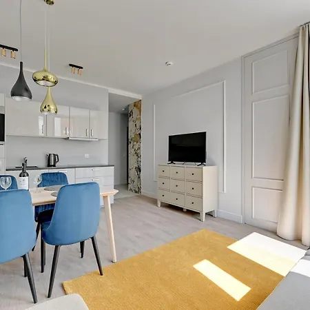 公寓 Seaside Apartments Jelitkowo 200M From The Beach By Noclegi Renters *