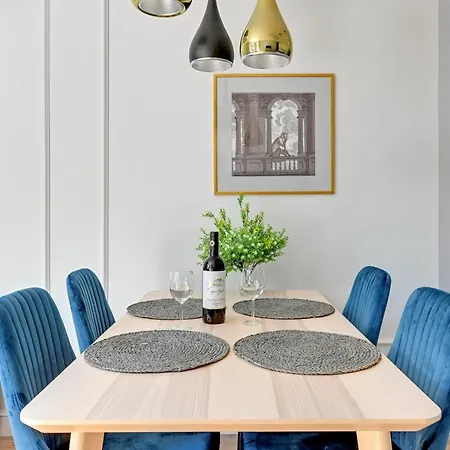 Seaside Apartments Jelitkowo 200M From The Beach By Noclegi Renters 格但斯克